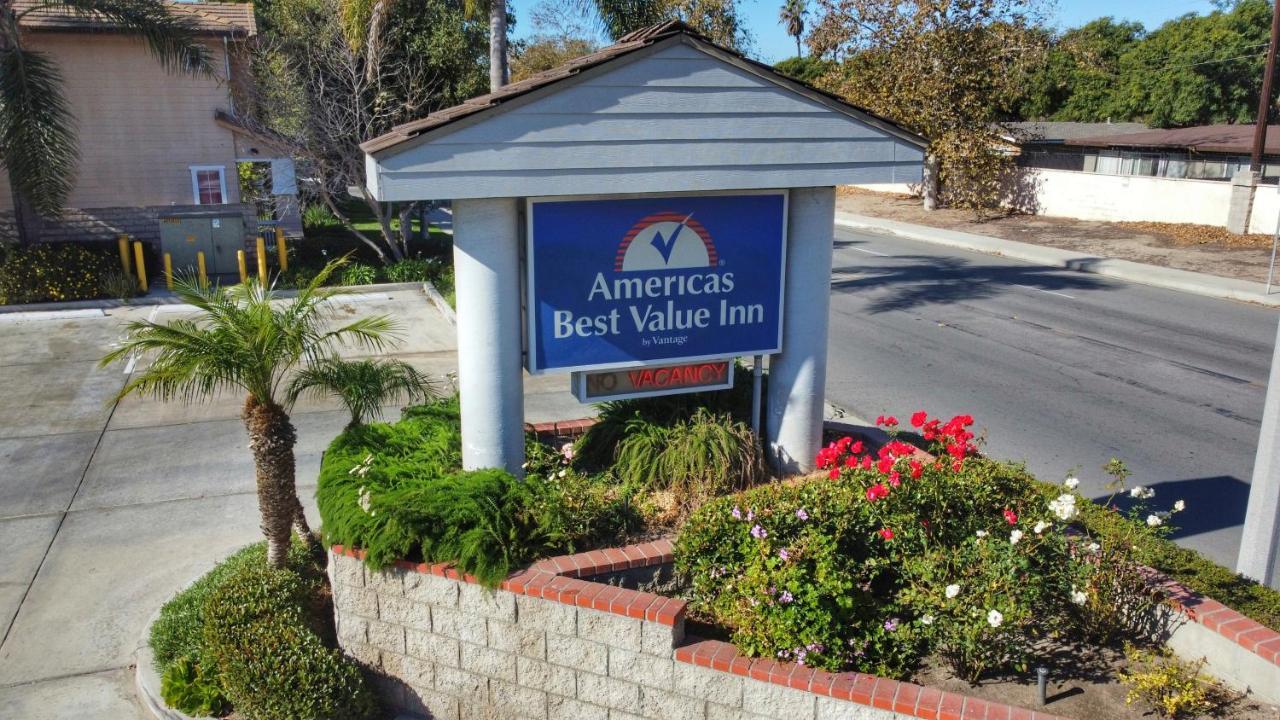 Americas Best Value Inn Oxnard-פורט וויינימי מראה חיצוני תמונה